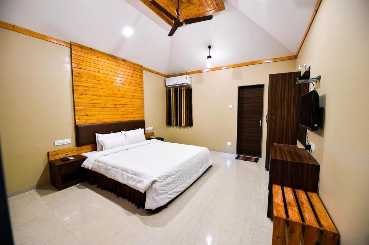 The Kanila Resort Karjat Exteriör bild