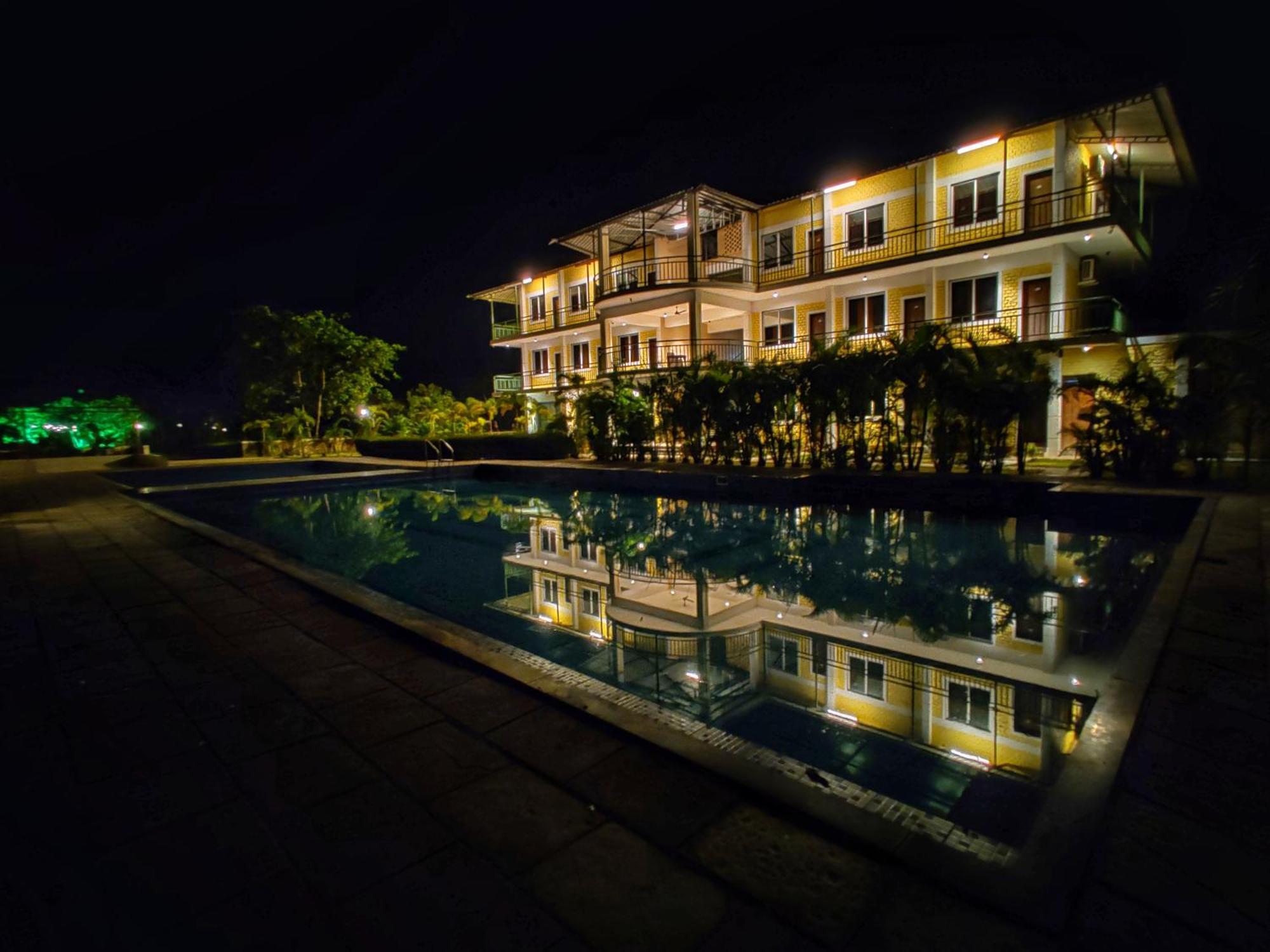 The Kanila Resort Karjat Exteriör bild