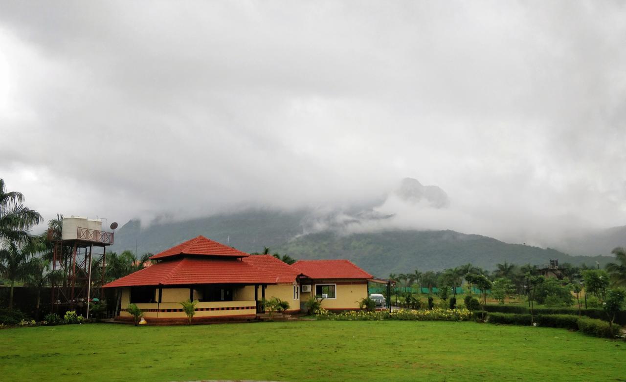 The Kanila Resort Karjat Exteriör bild